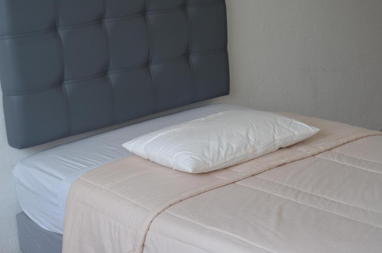 Hostal Siberia กูเอ็งกา ภายนอก รูปภาพ